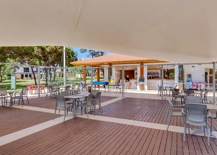 Al - Sol Village 아파트 Cabeco de Camara