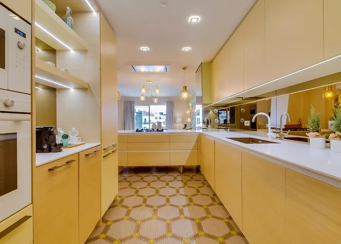 Al - Sol Village 아파트